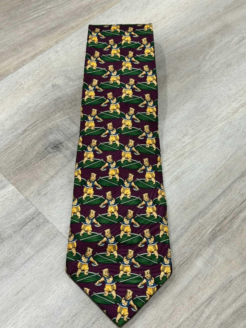 Brooks Brothers Silk Tie Purple Bear Discus Pattern Necktie Novelty